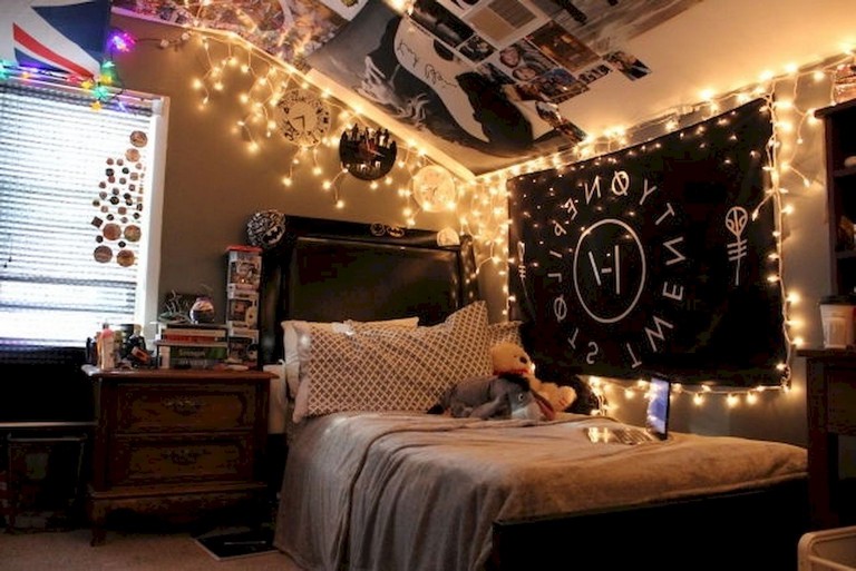 63+ Sweety DIY Hipster Bedroom Decorations Ideas